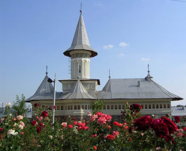 Manastirea Sfanta Cruce Din Oradea poza